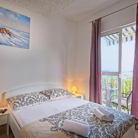 Guest house Grljevic 3*