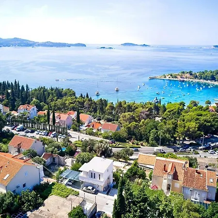 Grljevic Guest house 3*